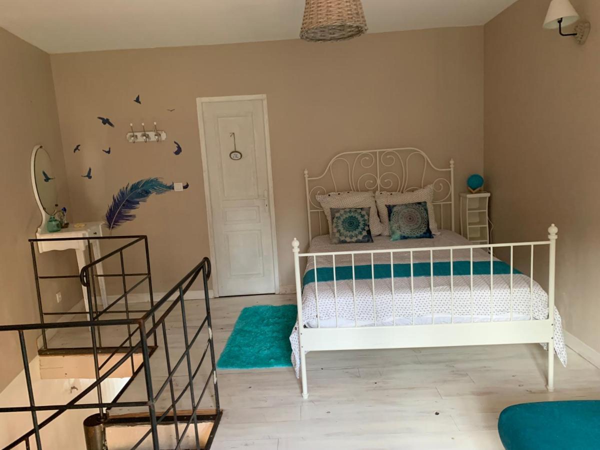 Mas Le Nathakassou Villa Cabannes Ngoại thất bức ảnh