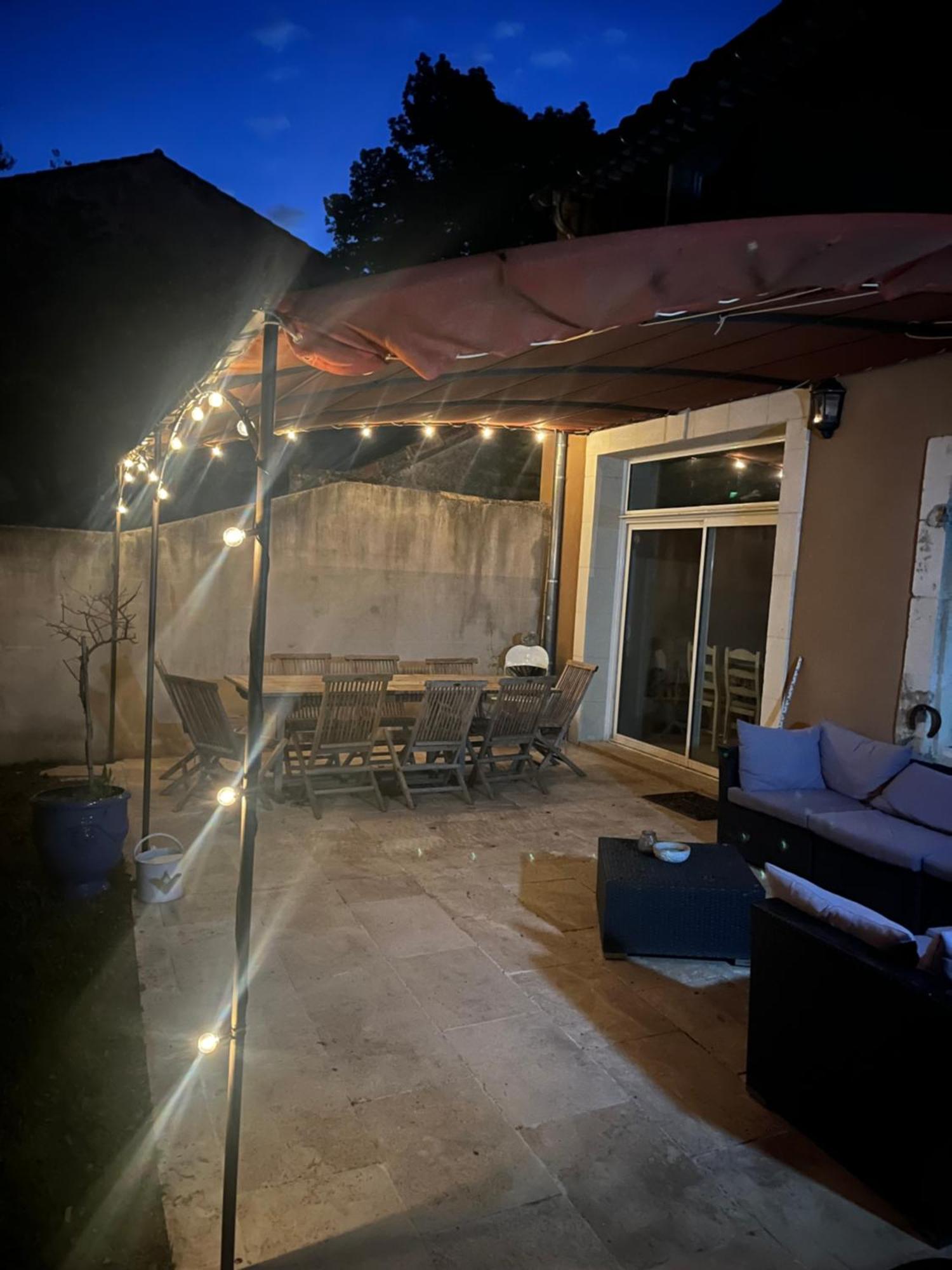 Mas Le Nathakassou Villa Cabannes Ngoại thất bức ảnh